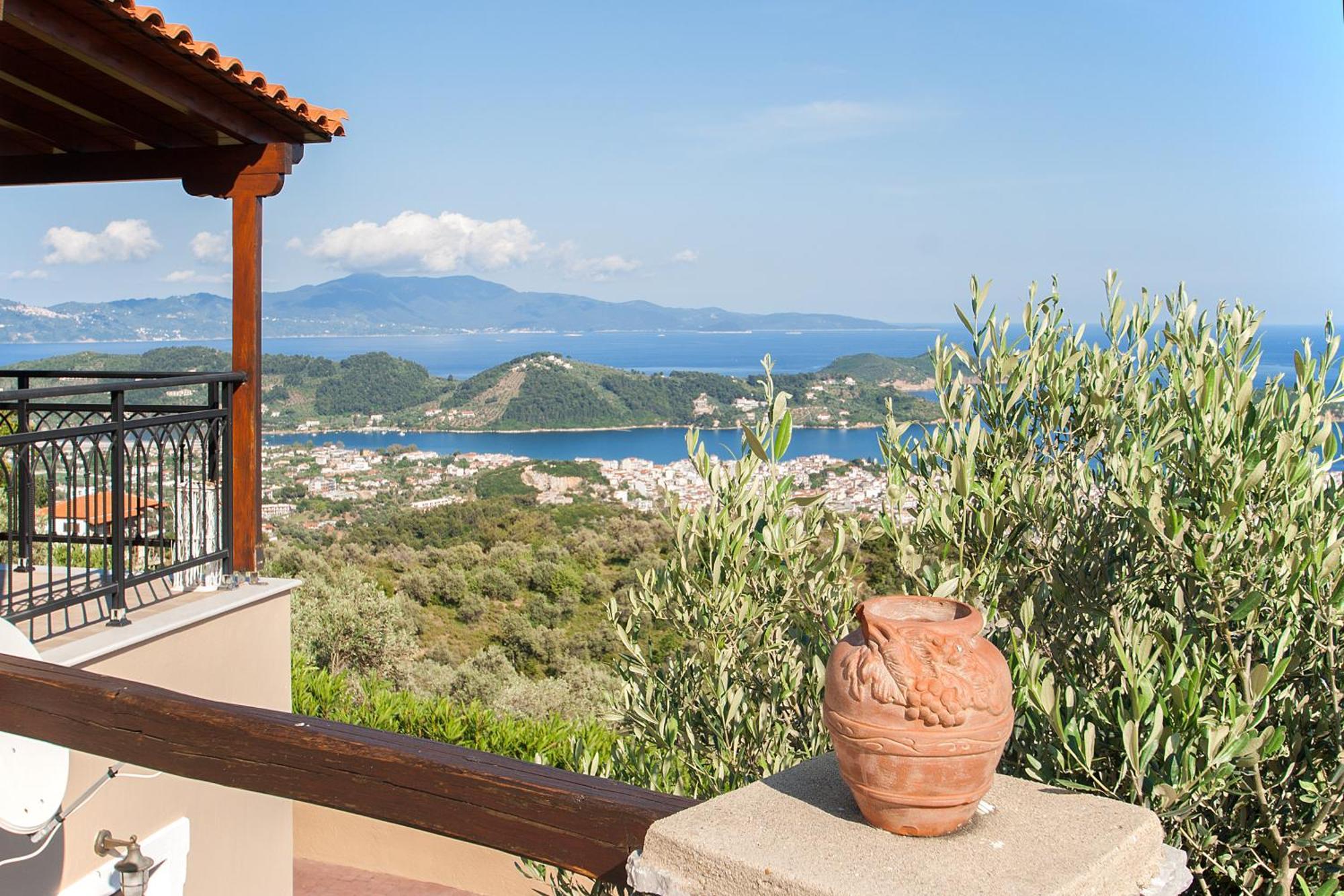 Fotini * Skiathos-Stadt